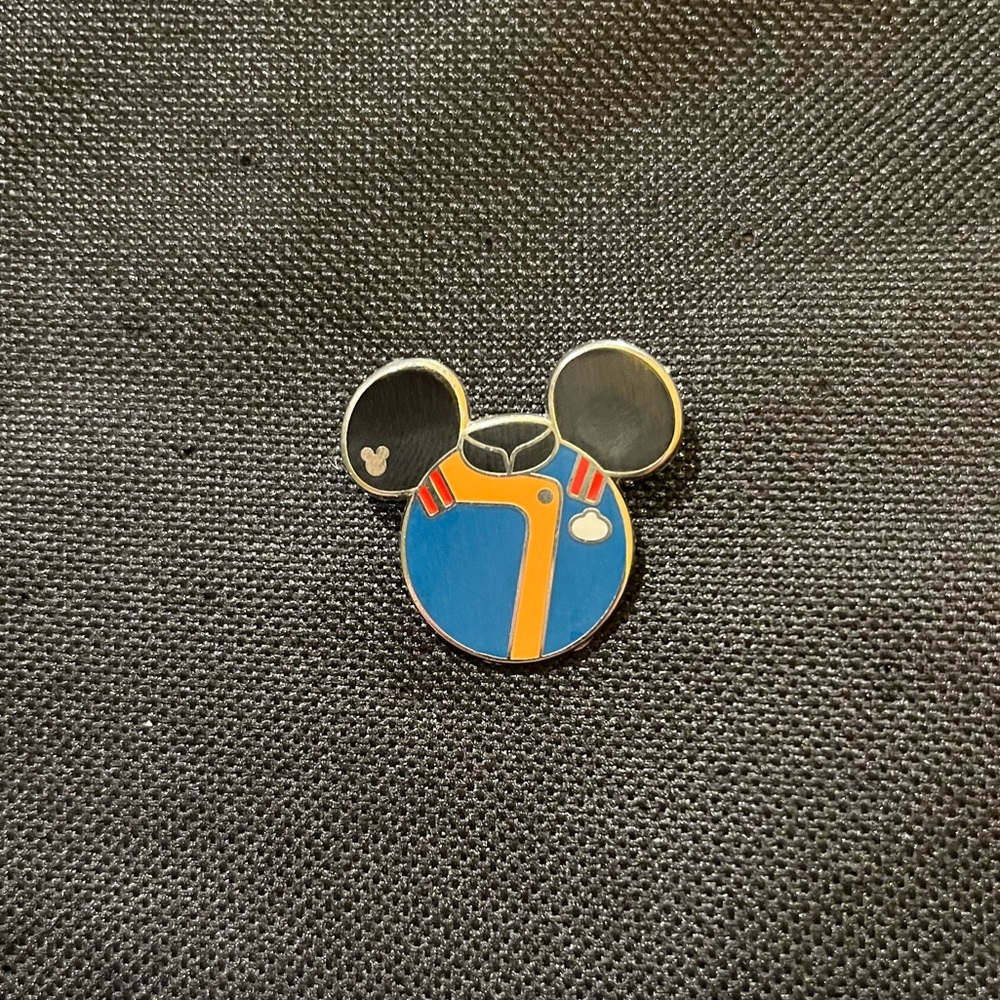 Disney pin
